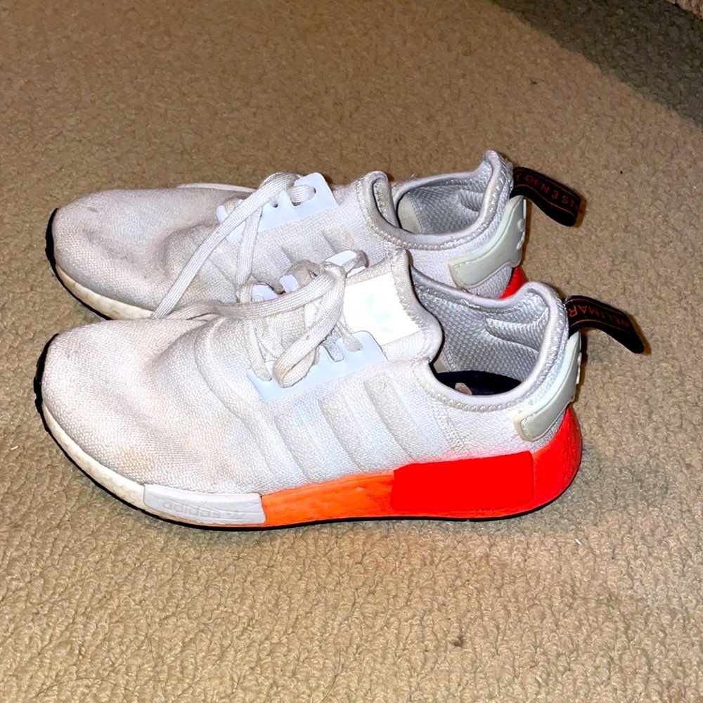 Adidas tennis shoes